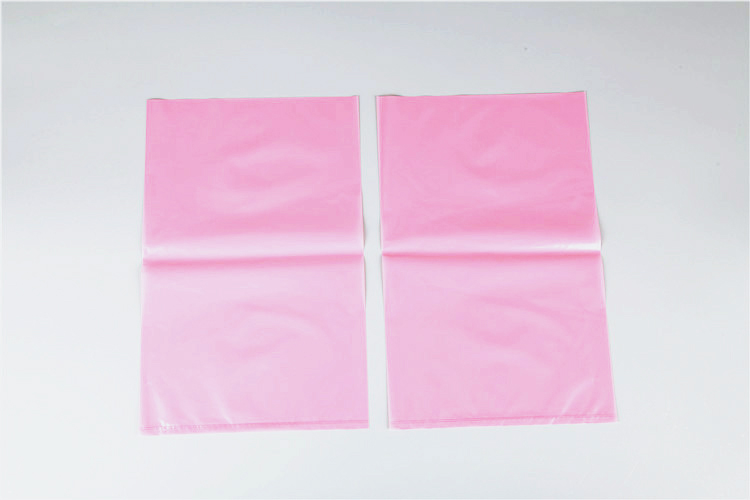 Sac en plastique rose (personnalisé)